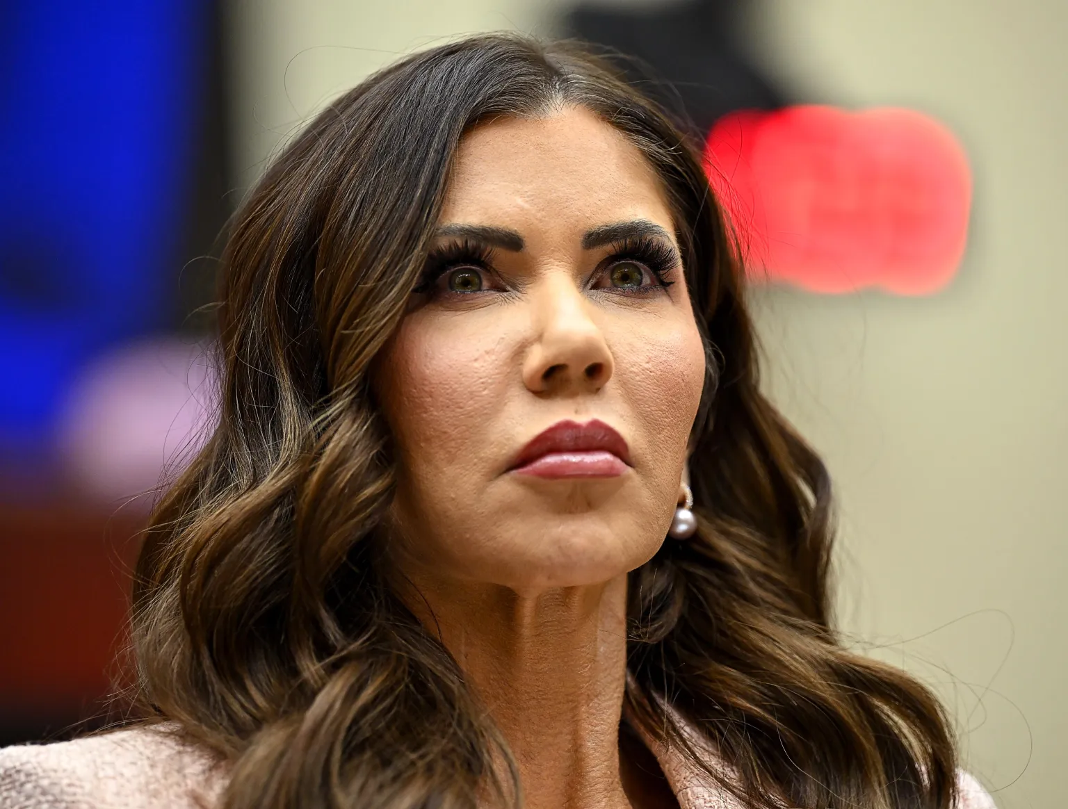 Local Man Confident He Could Fix the Economy If Someone Would Just Listen